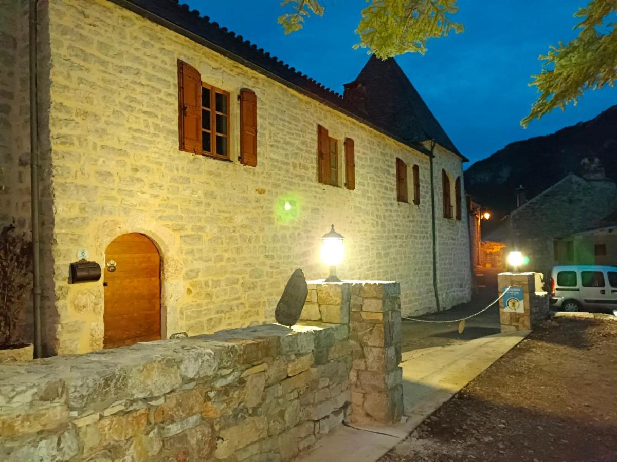 Bed and Breakfast La Voutee 5 Epis Avec Bain Finlandais Prive Au Manoir Du Charme Gorges Du Tarn Quezac  Екстер'єр фото
